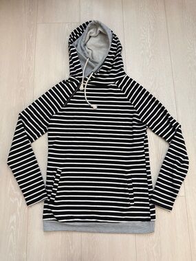 AMPERSAND AVE Monochrome Striped Hoodie